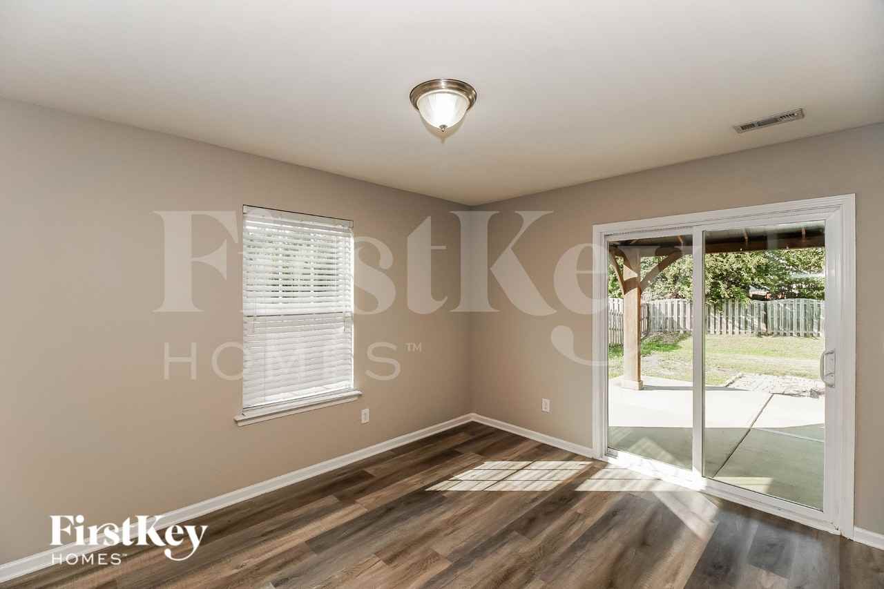 11677 Striker Ln - Photo 6 of 19