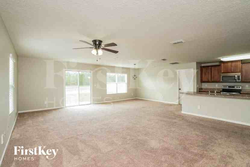 4130 Great Falls Loop - Photo 3 of 15