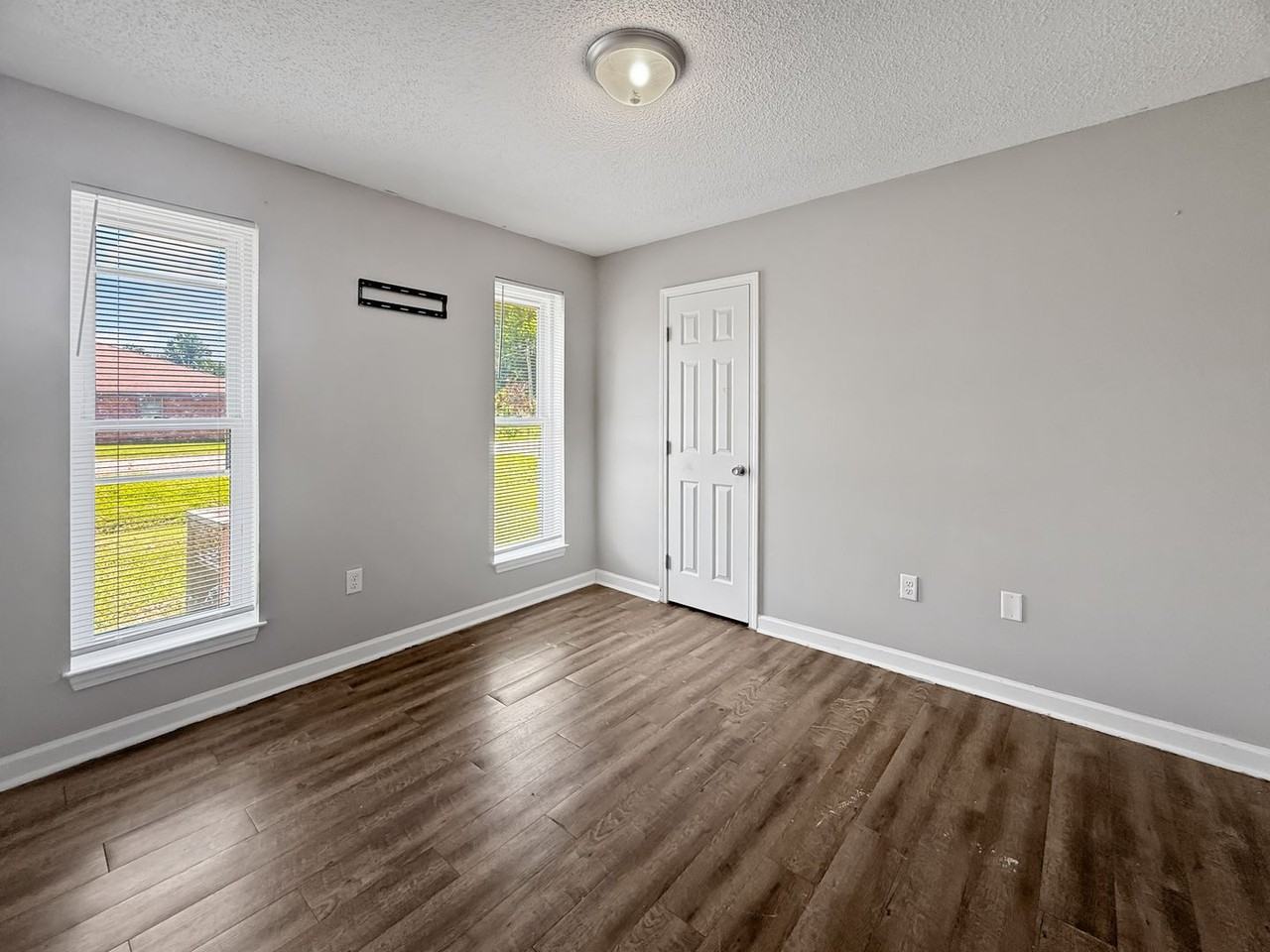 9648 El Scott Ave - Photo 6 of 8