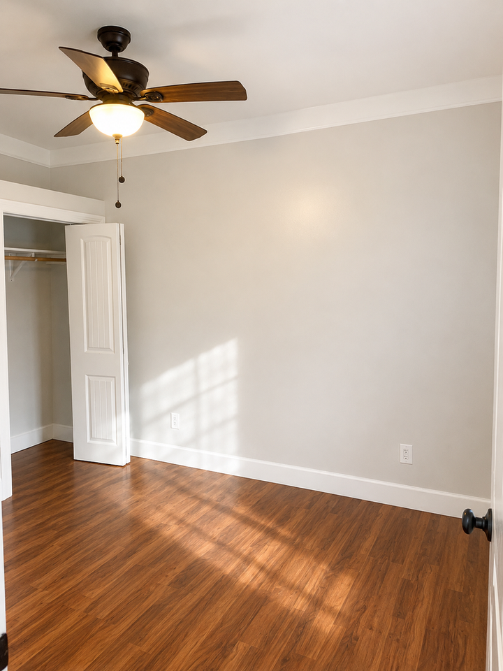 557 N 400 E - Photo 6 of 25