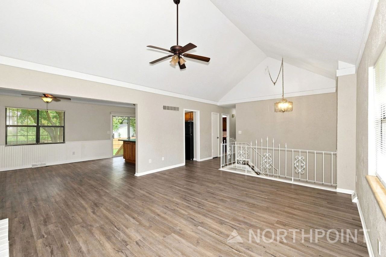 1508 Sw 20th St - Photo 3 of 16