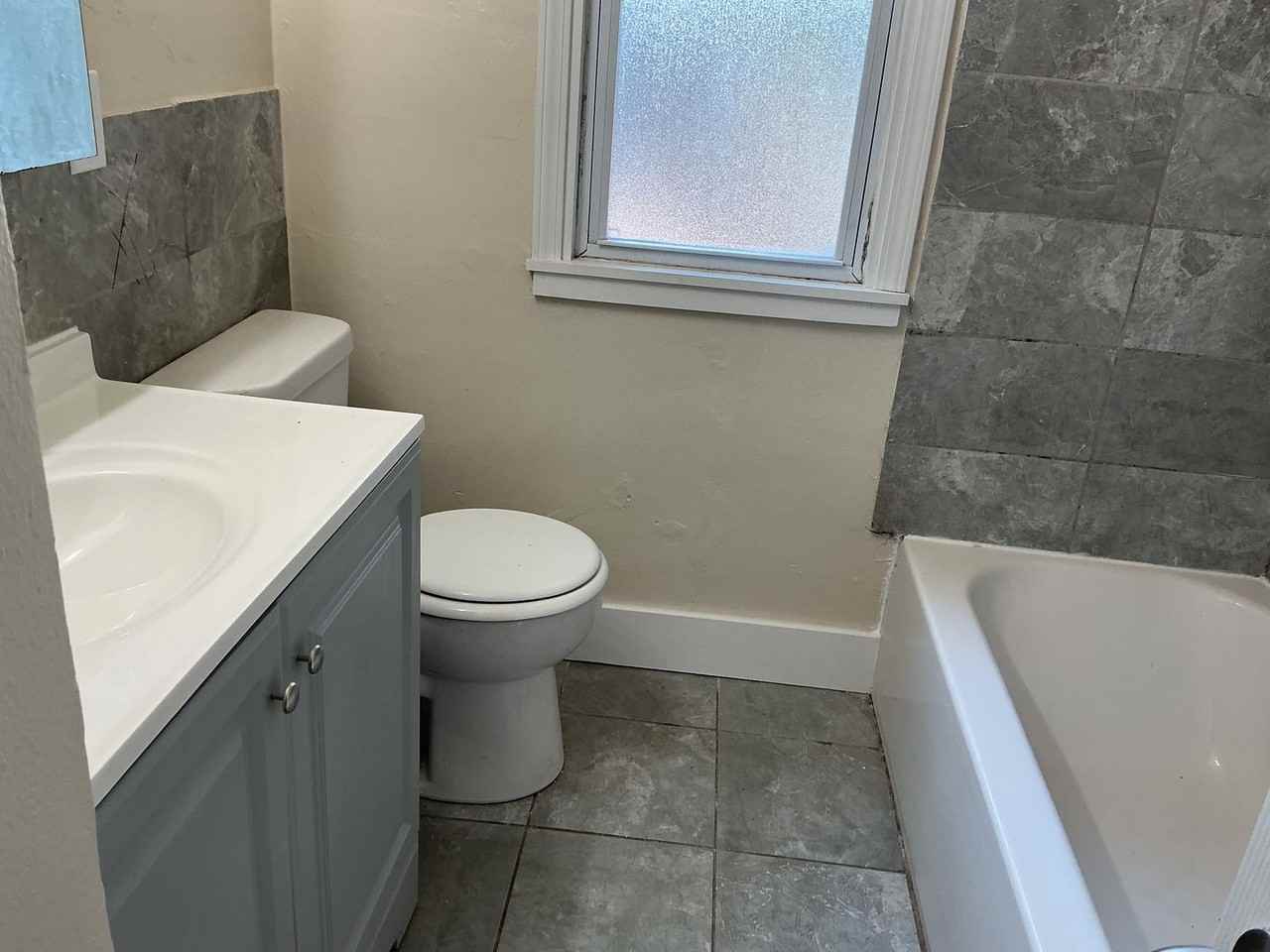 5947 N 66th St - Photo 7 of 8