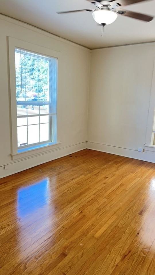 525 Nw Monroe Ave #102 - Photo 3 of 6