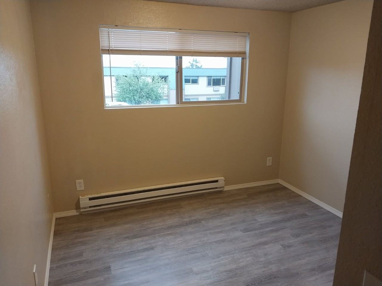345 N 5th St ##41 - Photo 2 of 4