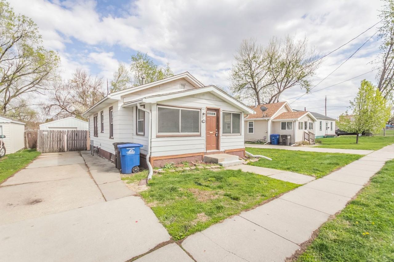 1809 Lay St - Photo 2 of 17