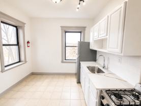 66 N Grove St #4C - Photo 1 of 1