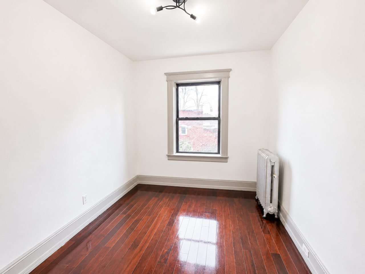 66 N Grove St #4C - Photo 4 of 6