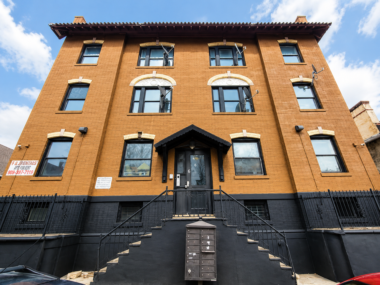 66 N Grove St #4C - Photo 6 of 6