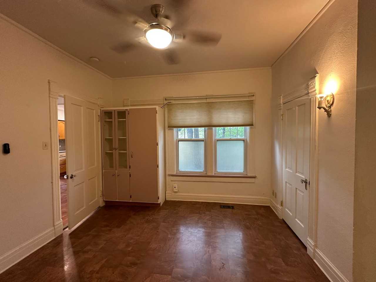 1032 W Pikes Peak Ave - Photo 3 of 17