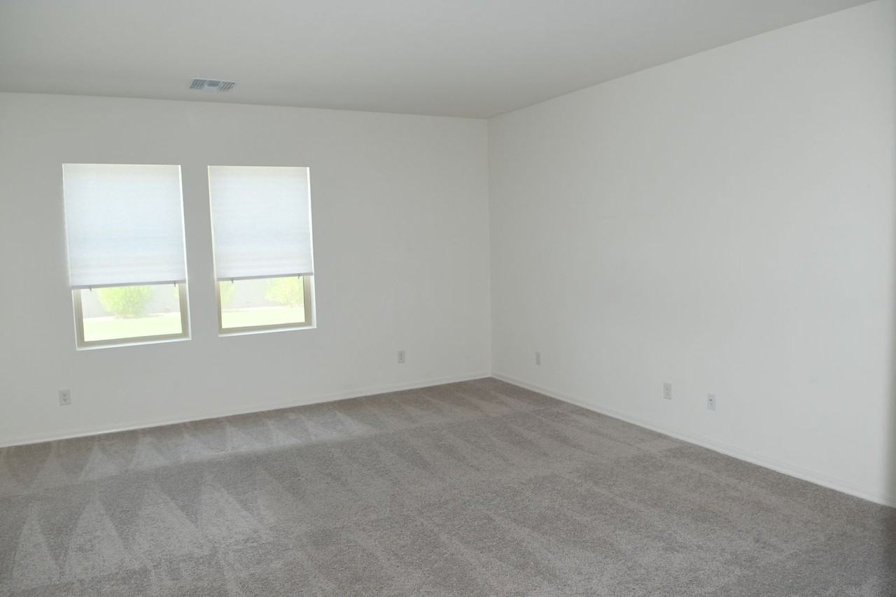 5725 W Willow Ridge Dr - Photo 5 of 26