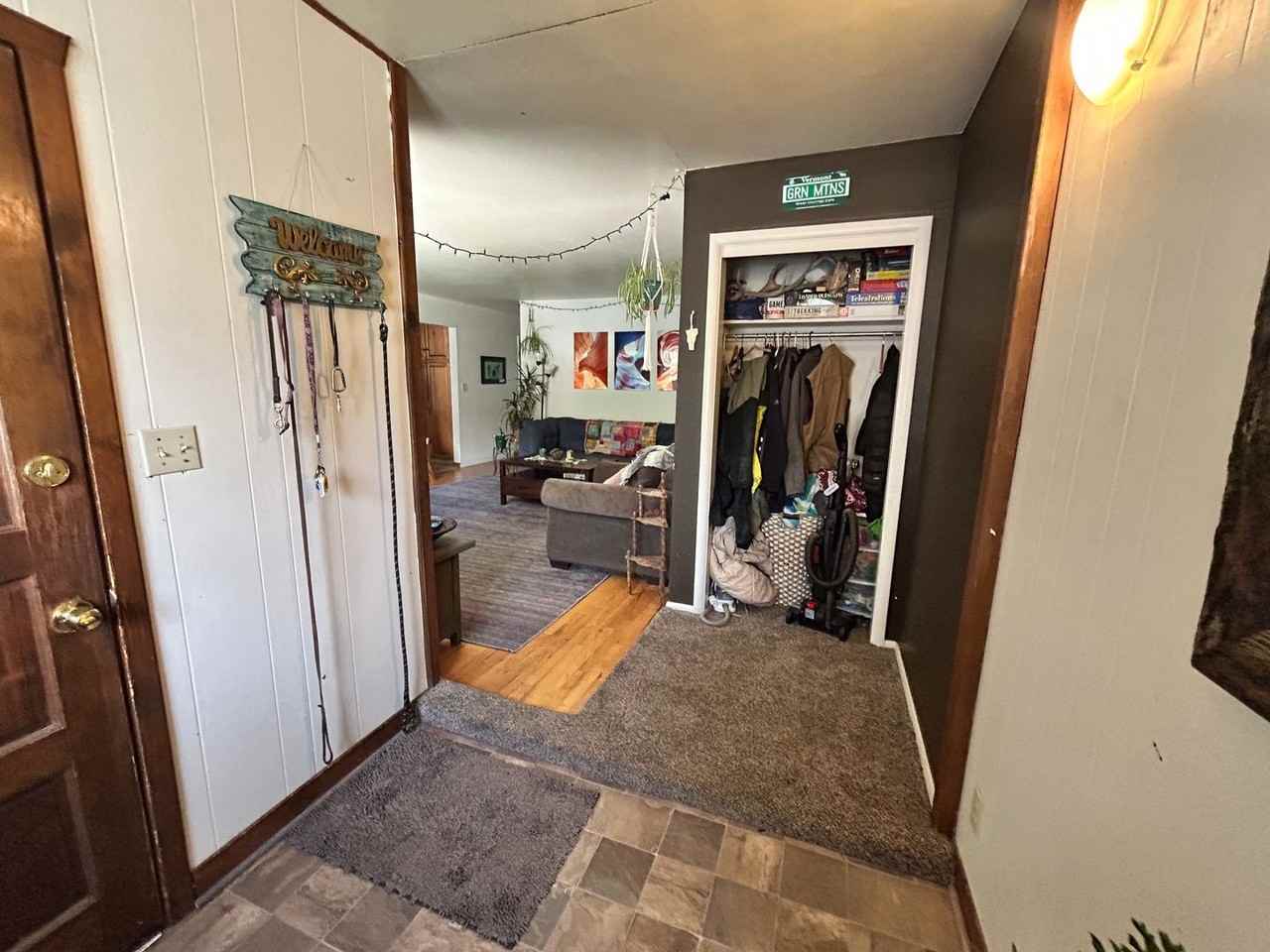 2409 Thomas Ave - Photo 4 of 21