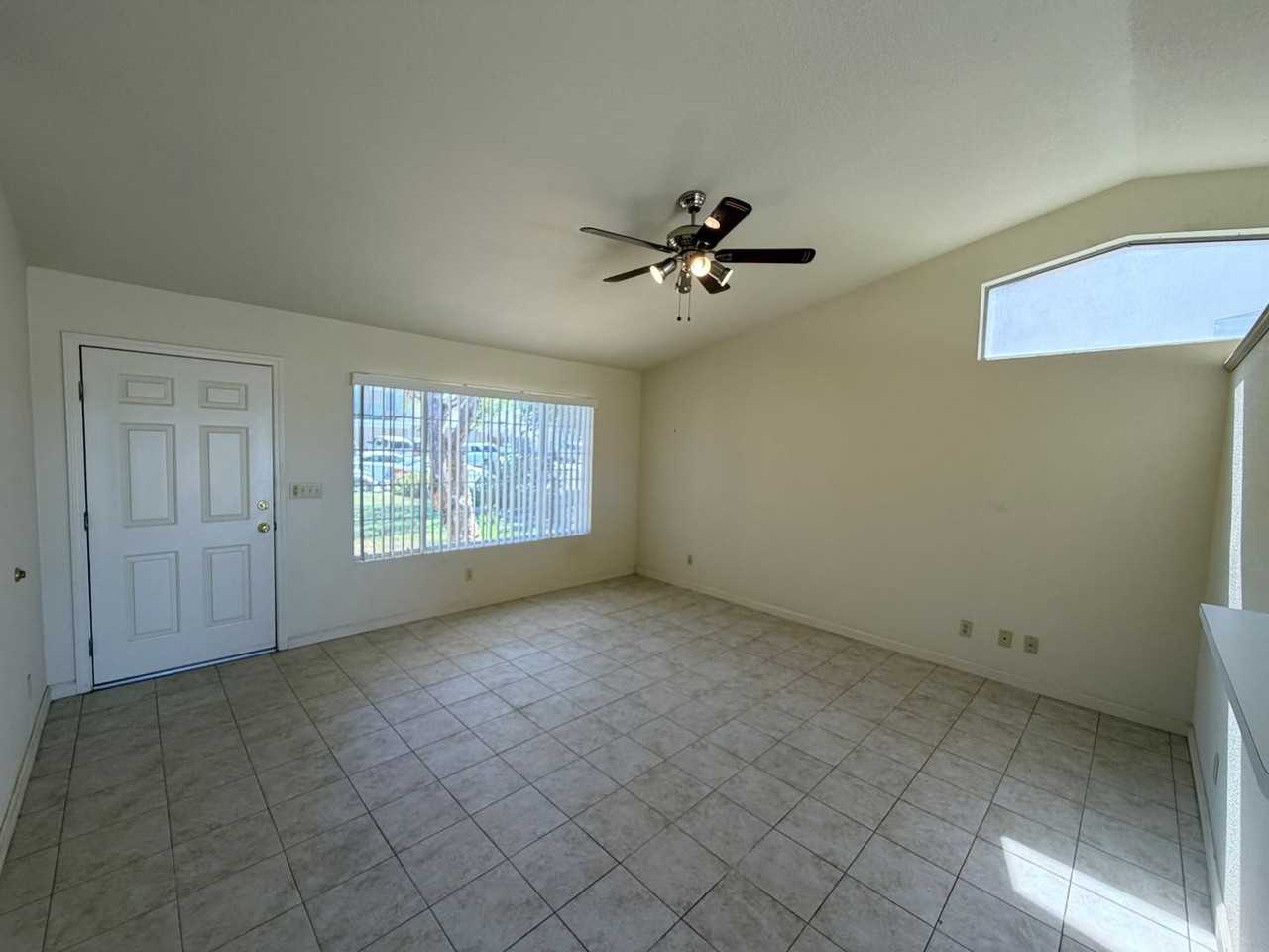 1436 Pintail Cir - Photo 6 of 24