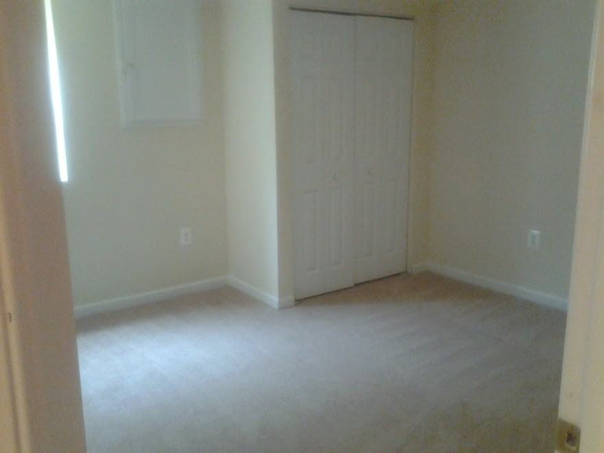 8516 Potomac Ave - Photo 5 of 21
