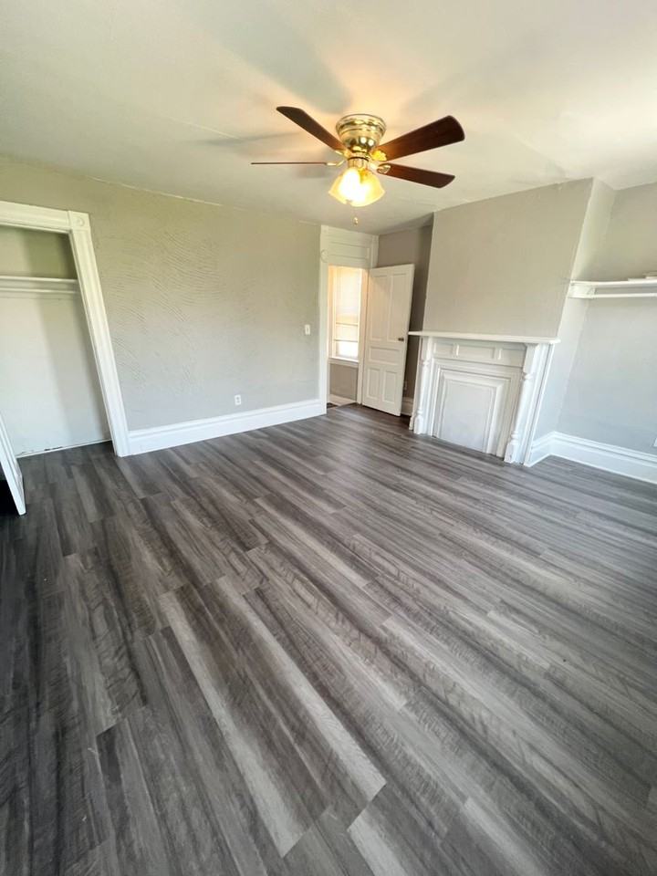 1214 Ann St - Photo 6 of 18