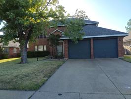 featured image of 1423 Lakeshore Dr