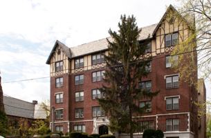featured image of 466 Highland Ave