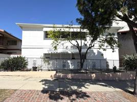 featured image of 116 N Western Ave