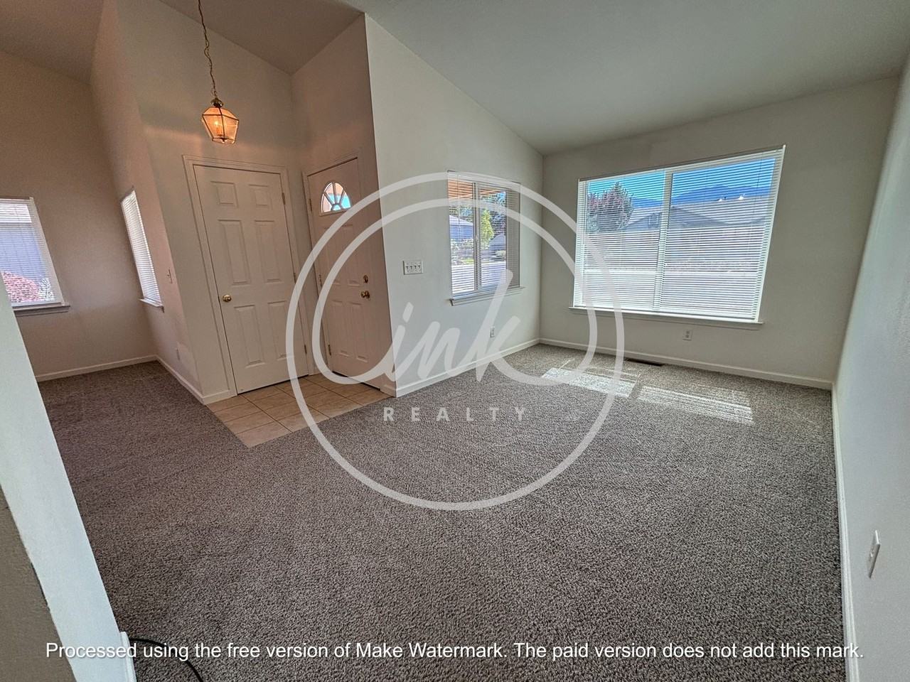 1481 Harvest Ave - Photo 4 of 20