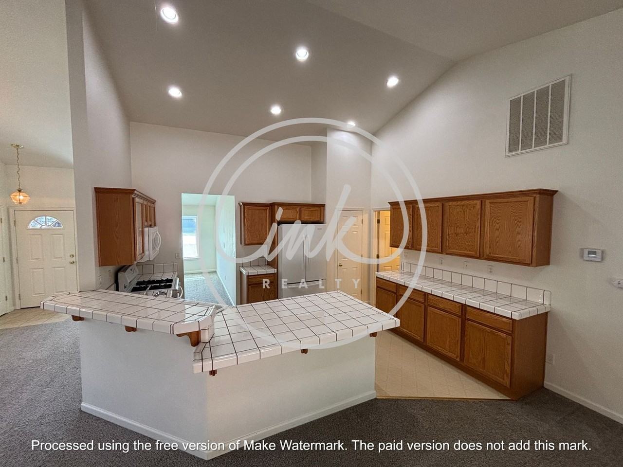 1481 Harvest Ave - Photo 6 of 20