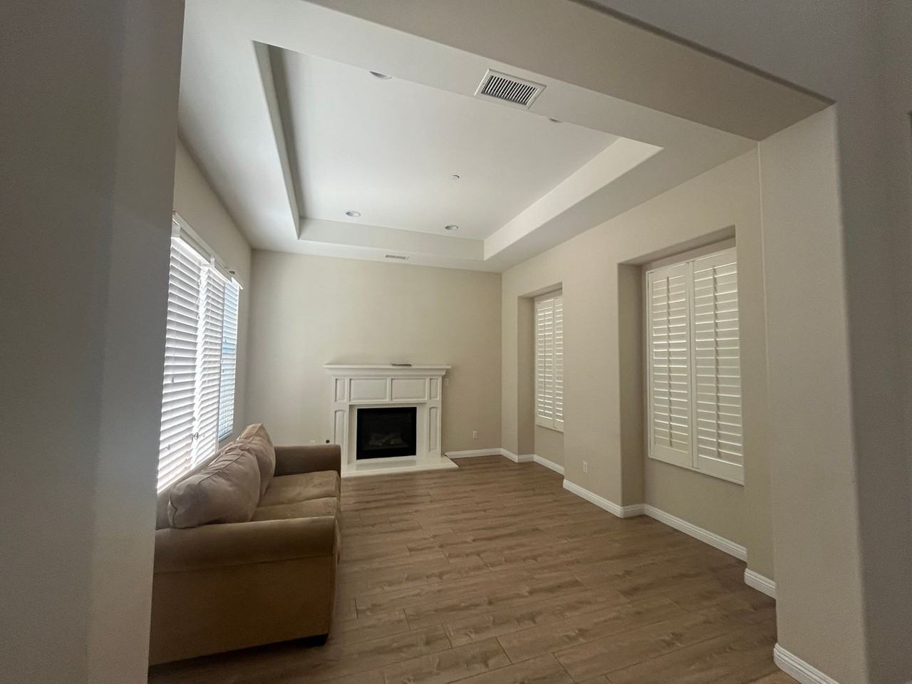 1134 Las Colinas Way - Photo 2 of 27