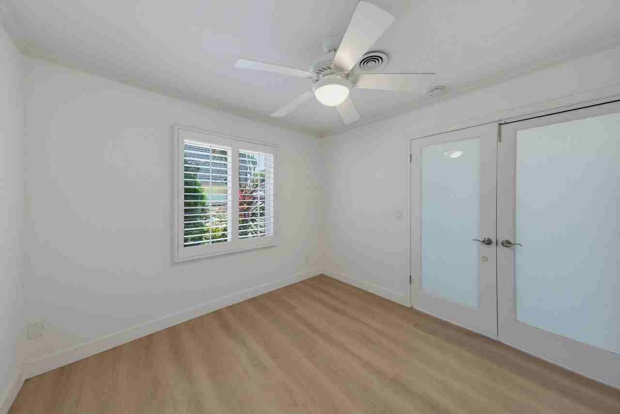 20361 Fee Ln - Photo 5 of 30