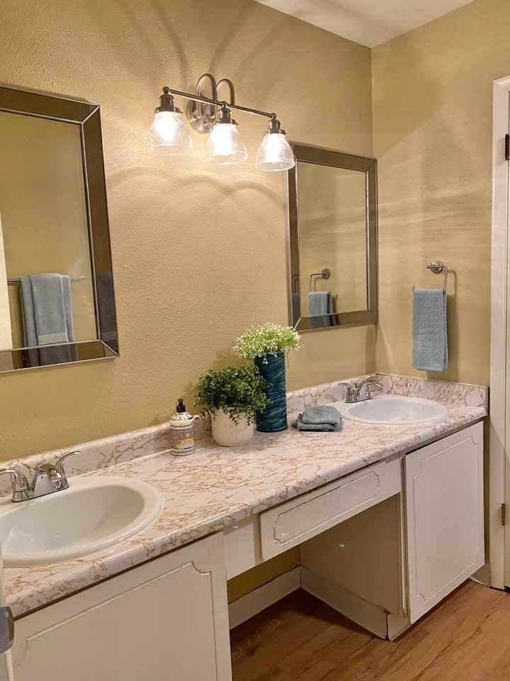 464 Smithridge Park - Photo 5 of 13
