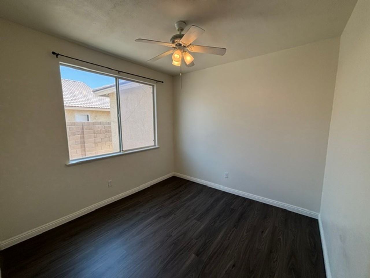224 Fonzie Ave - Photo 7 of 18