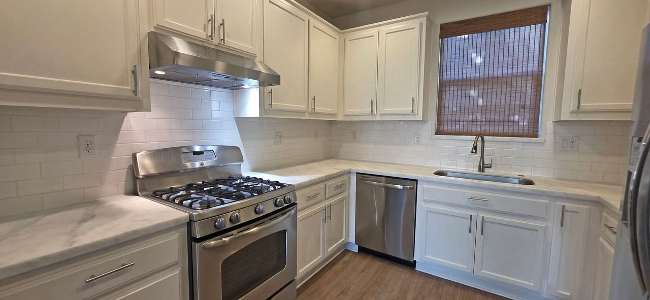 845 Bronze Ln - Photo 4 of 45