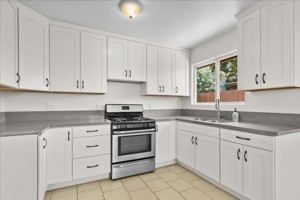 featured image of 3875 Beta St