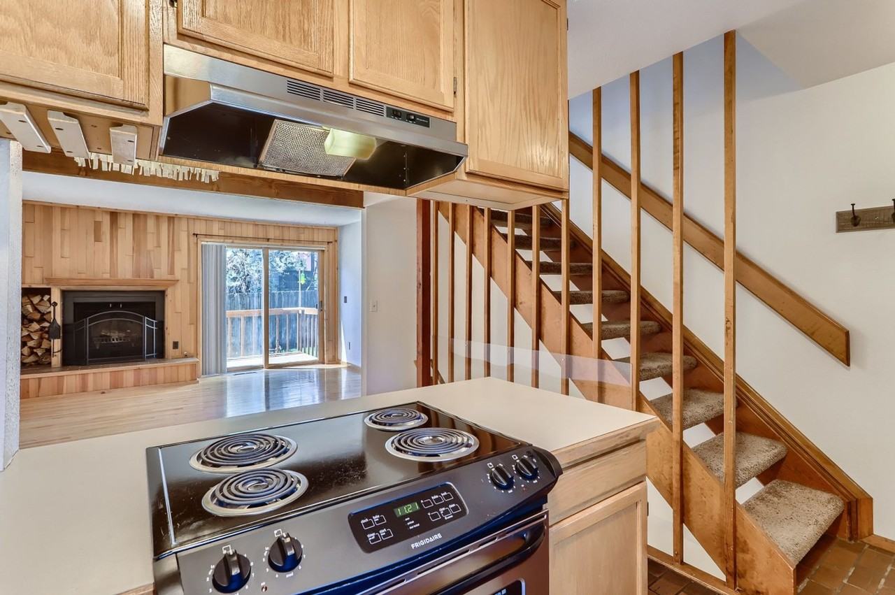 3304 Hickok Pl - Photo 5 of 16
