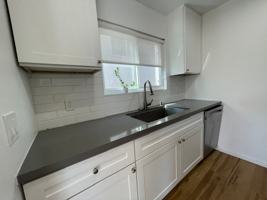 featured image of 2216 Highland Ave