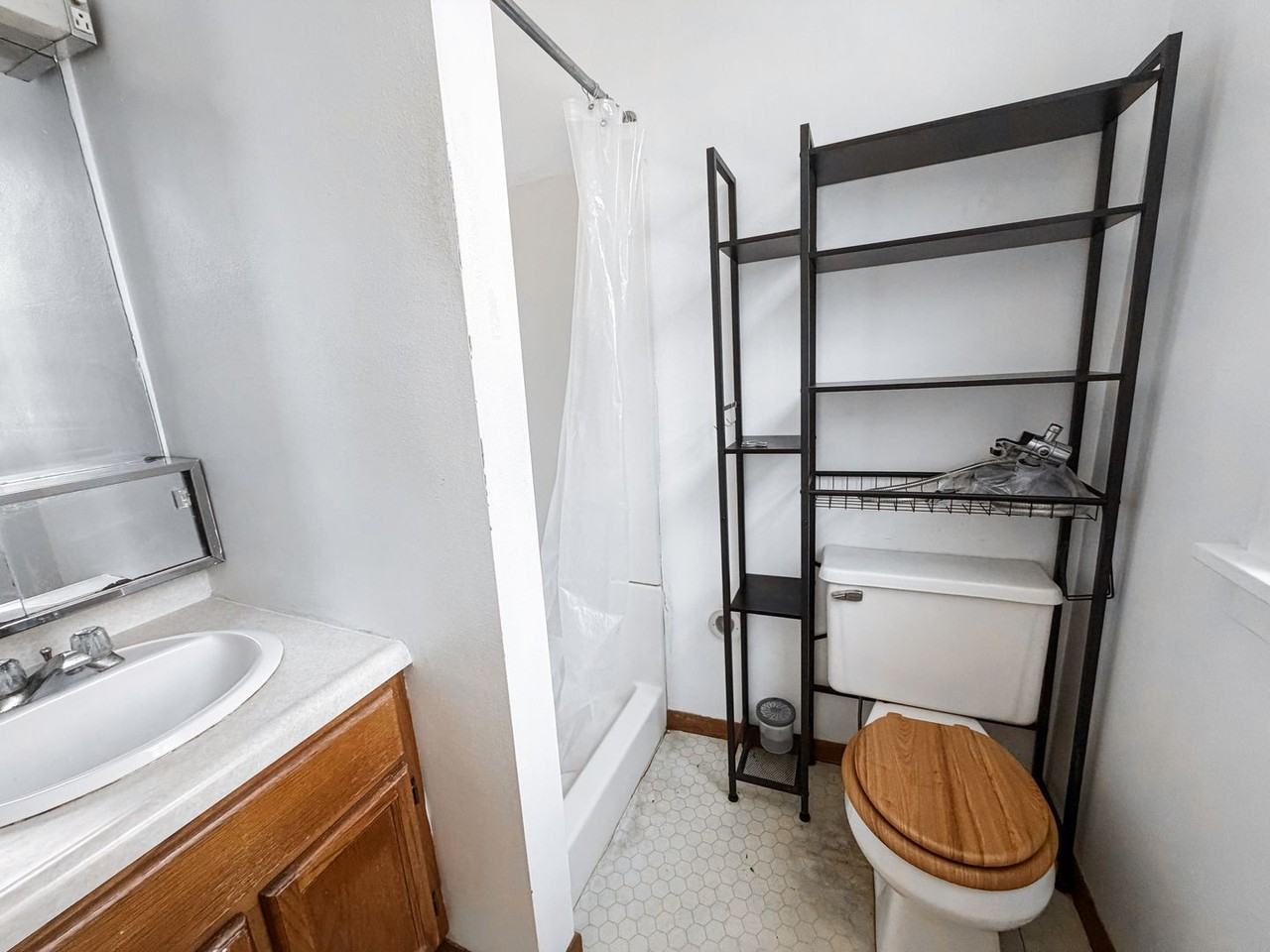 816 Cass St #104 - Photo 4 of 13