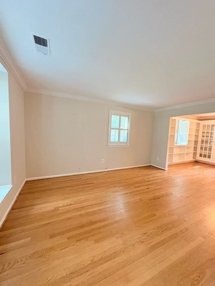 6718 Kenwood Forest Ln - Photo 2 of 23