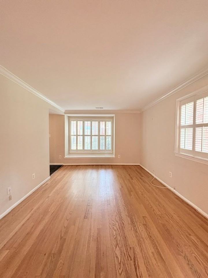 6718 Kenwood Forest Ln - Photo 5 of 23