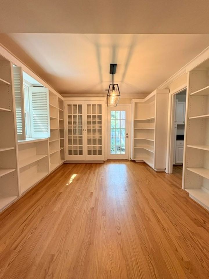 6718 Kenwood Forest Ln - Photo 6 of 23