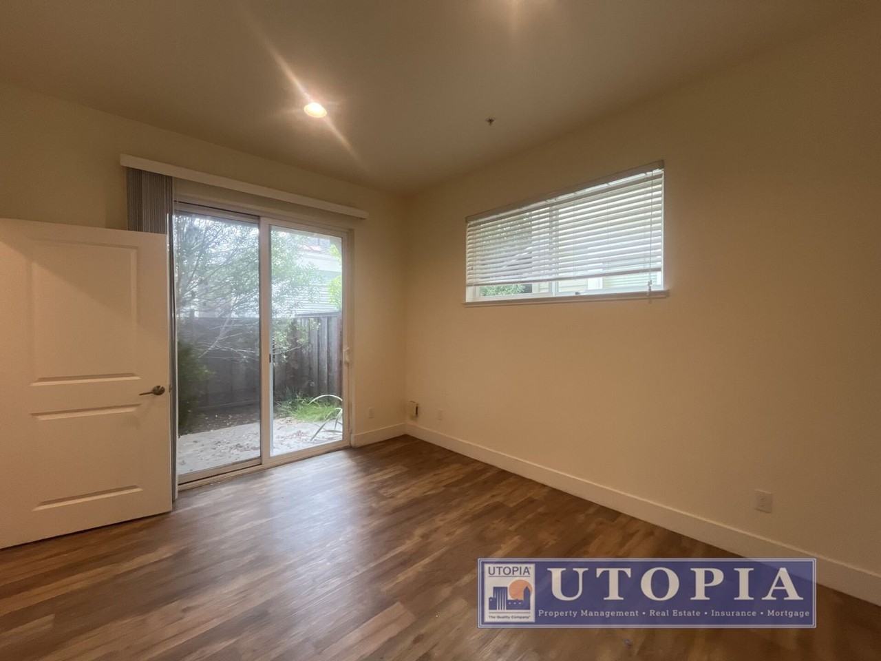 105 Jacobs Ln - Photo 2 of 29