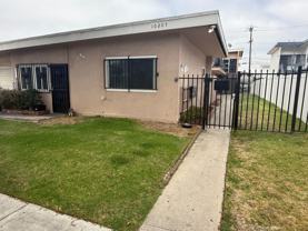 10207 Crenshaw - Photo 1 of 1