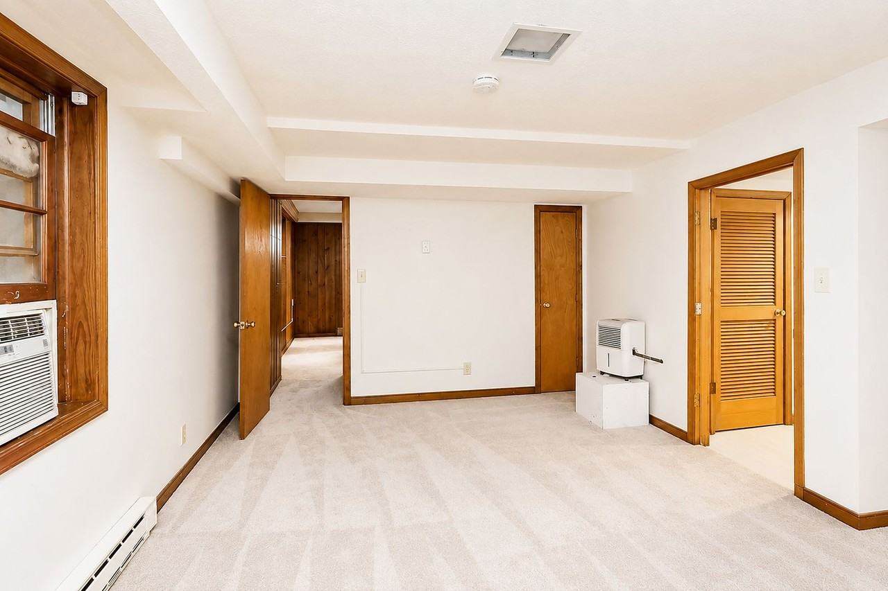 1427 Briarcliff Ave #B - Photo 5 of 8