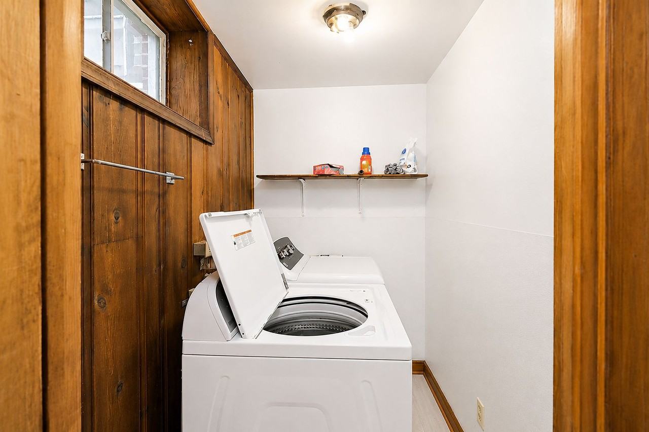 1427 Briarcliff Ave #B - Photo 7 of 8