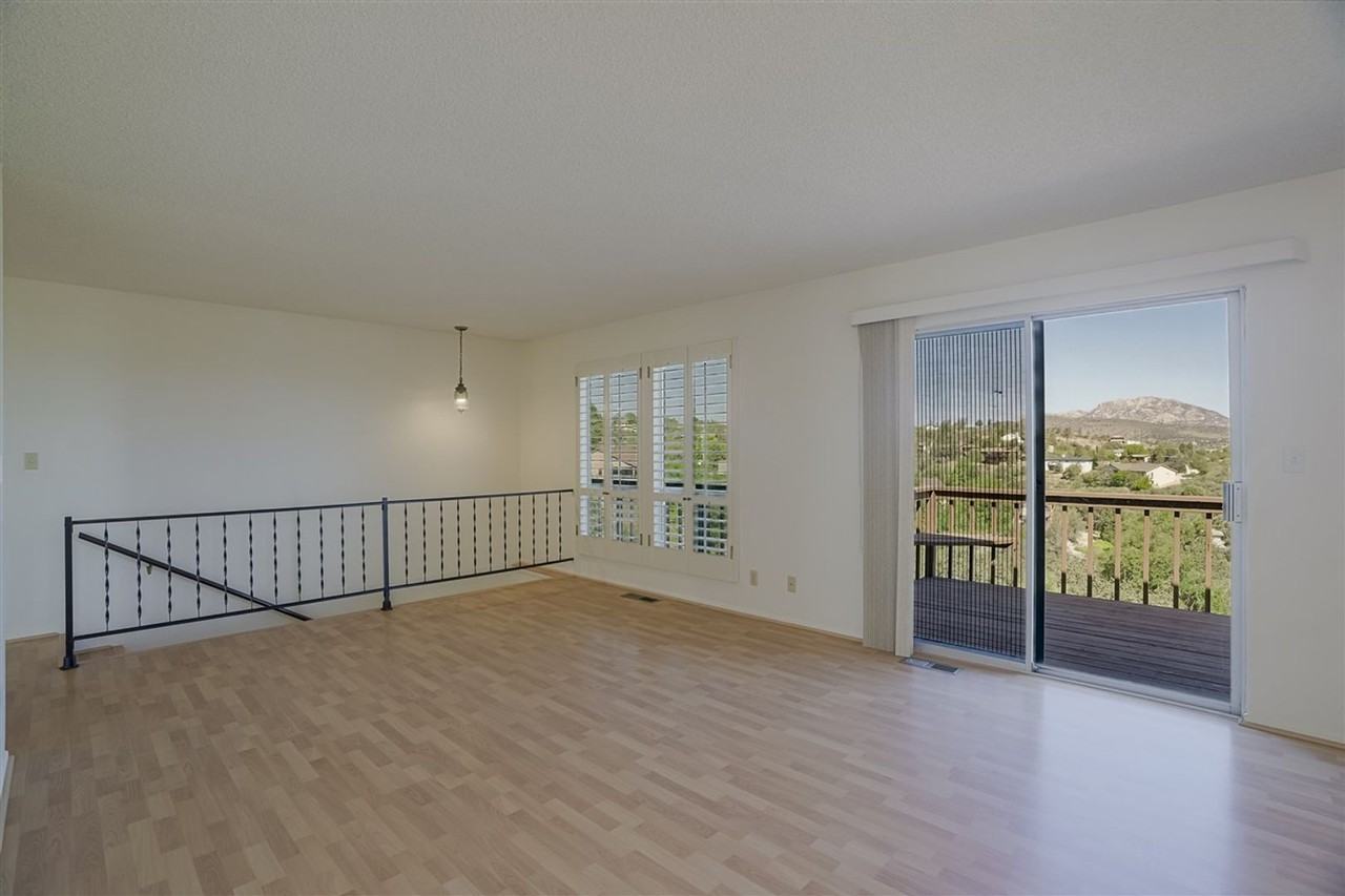 2270 Sandia Dr - Photo 7 of 50