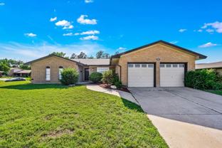 6943 Nw Eisenhower Dr - Photo 1 of 1