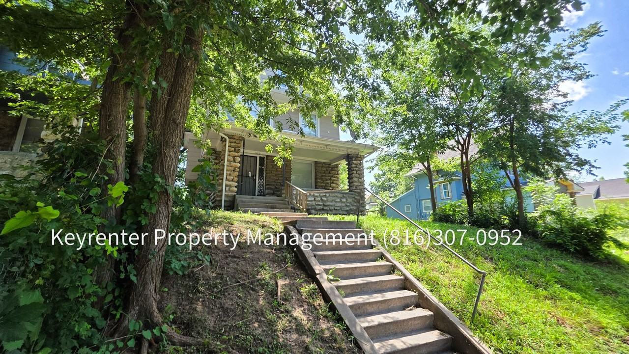 3619 Olive St - Photo 2 of 31