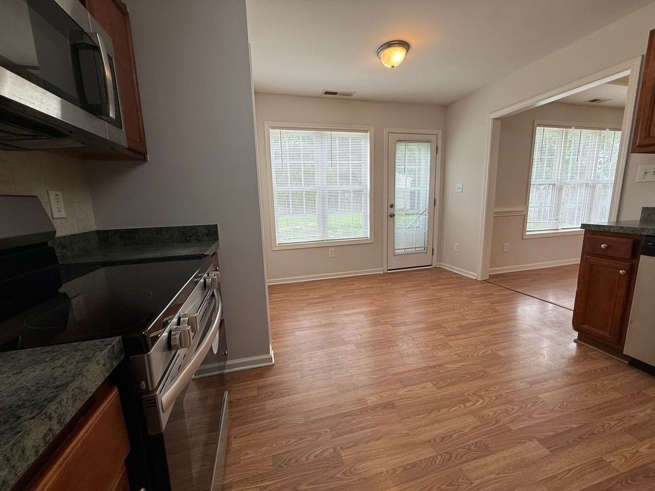 2305 Gray Goose Loop - Photo 7 of 20