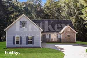 featured image of 290 Saratoga Ct