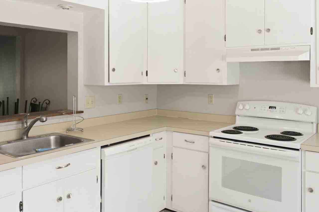 124 Blithe Ct - Photo 4 of 16