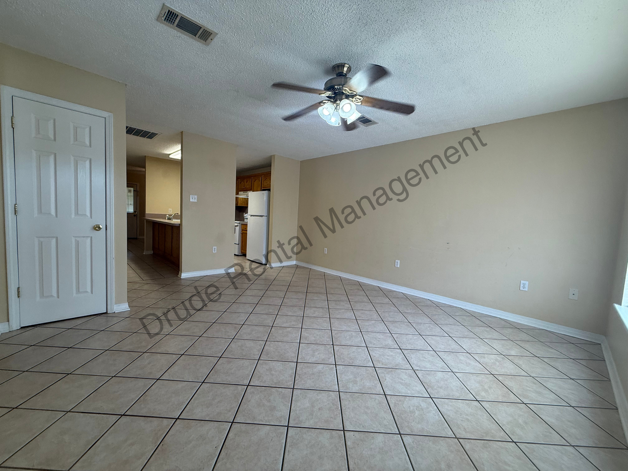 508 Cedar Ln - Photo 3 of 26
