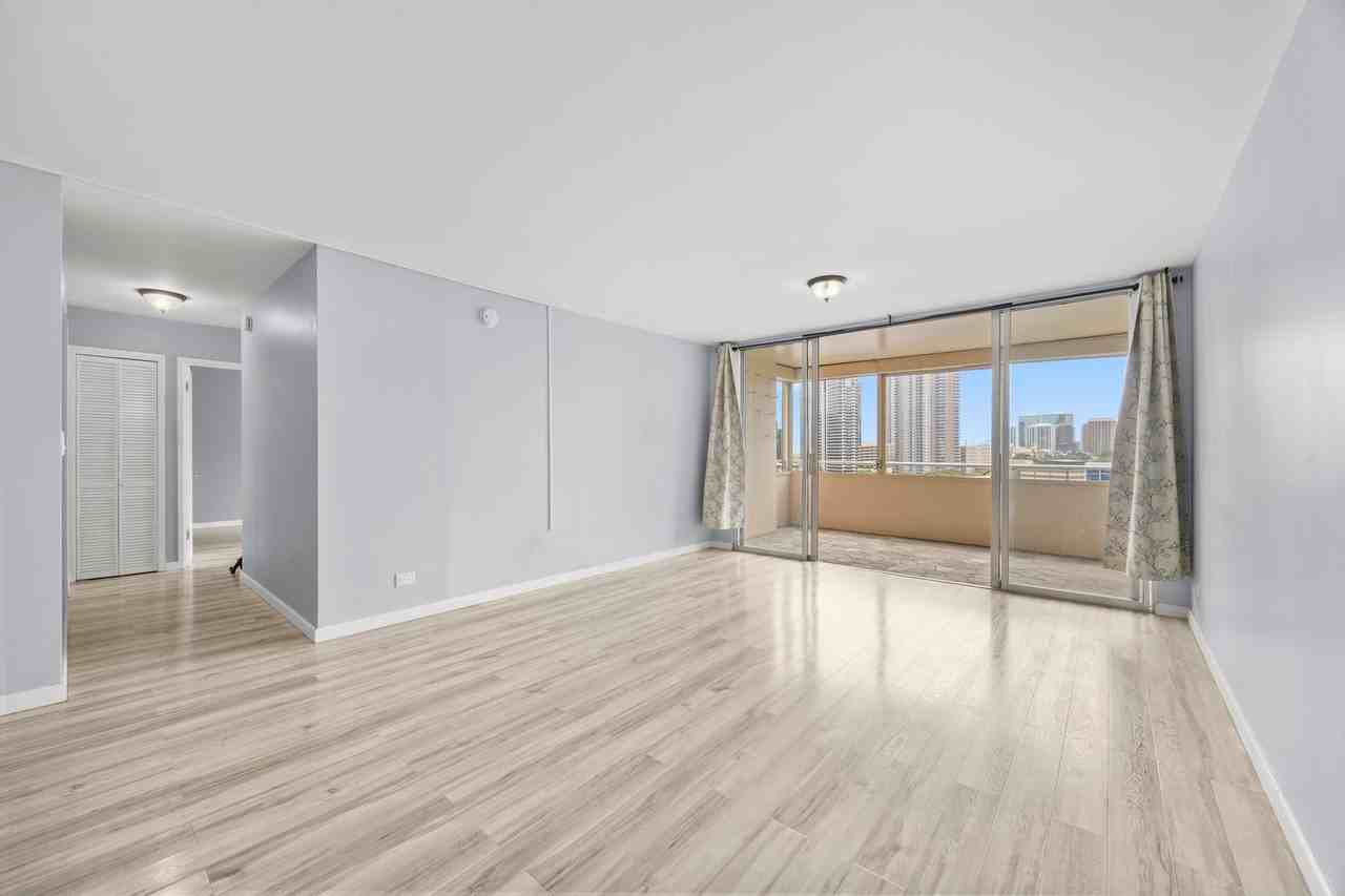920 Ward Ave Apt 11a - Photo 6 of 22