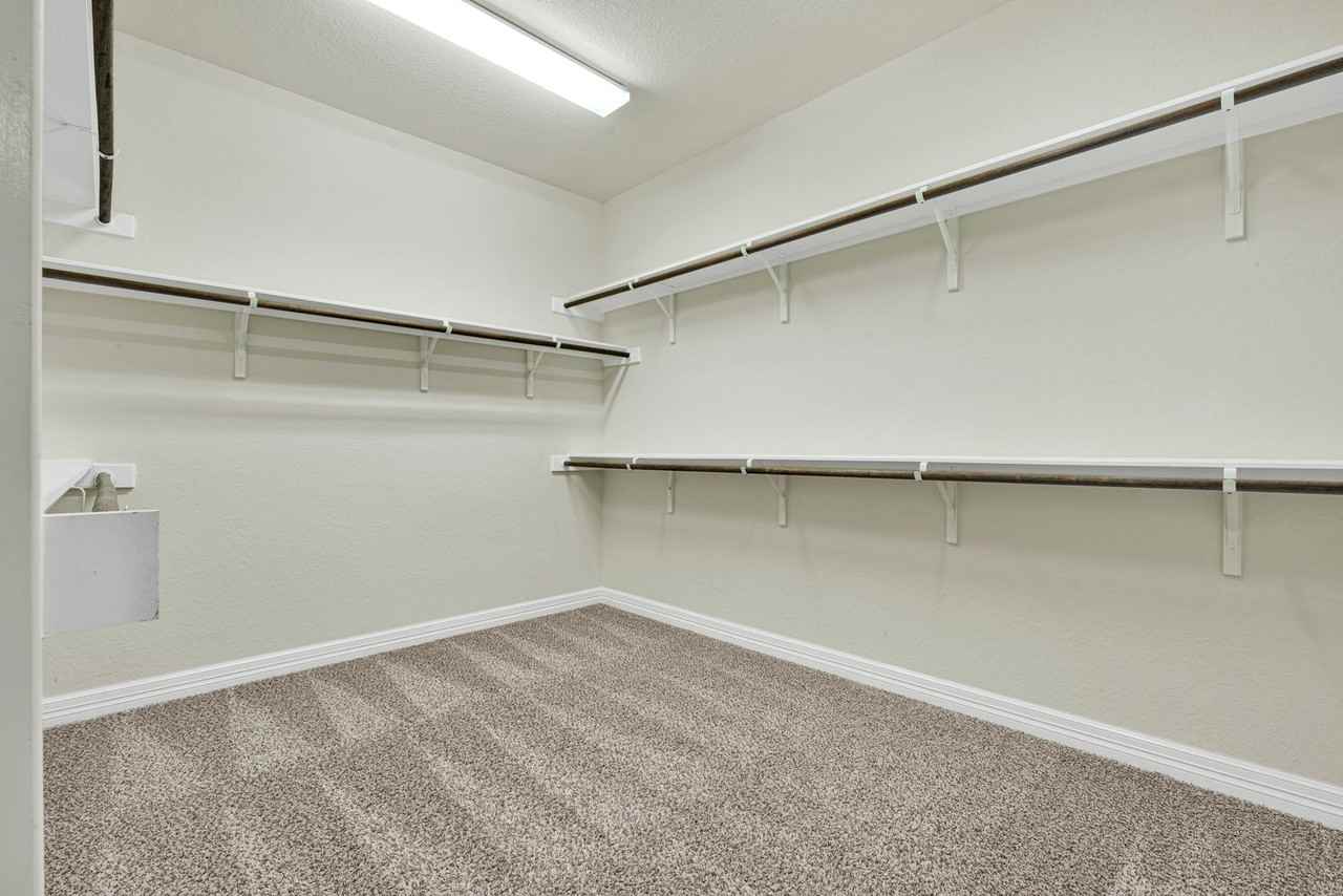 10407 Palmera - Photo 3 of 27