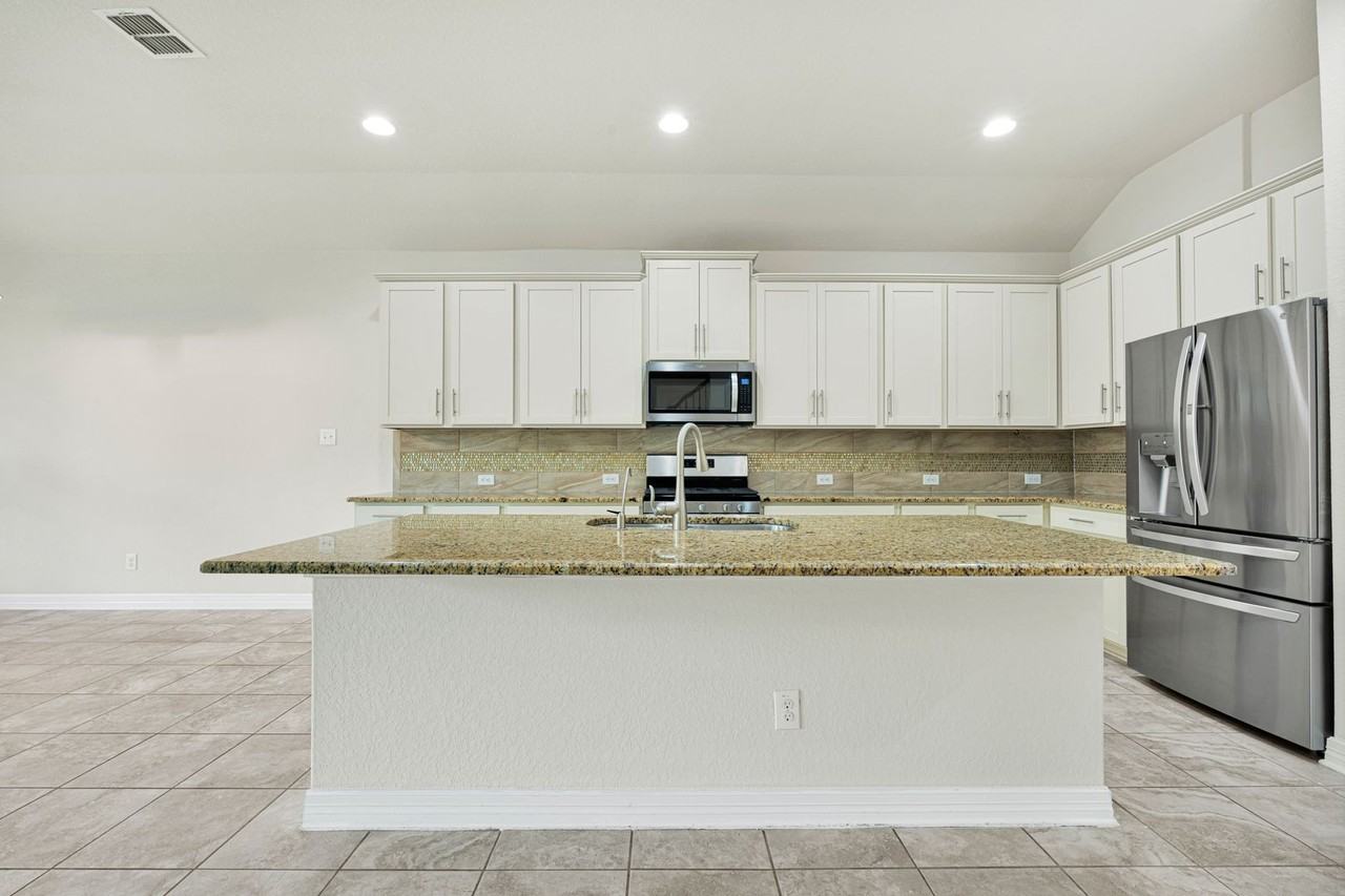 10407 Palmera - Photo 6 of 27