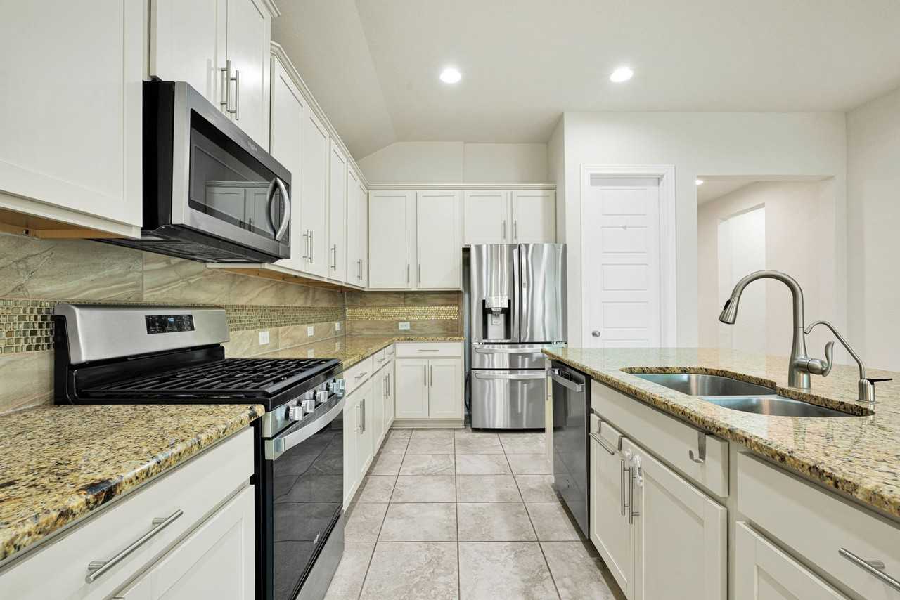 10407 Palmera - Photo 7 of 27